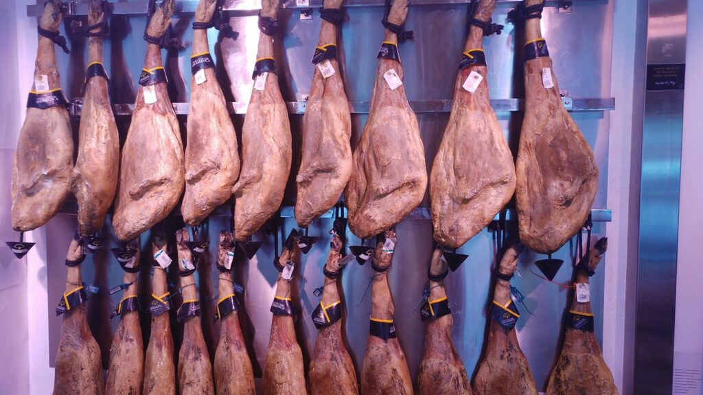 Jambon Ibérique dans une boucherie