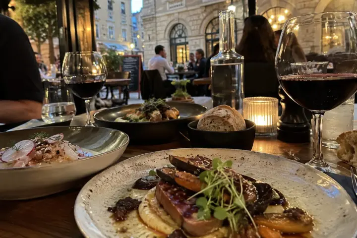 Offrir un repas gastronomique à Bordeaux : comment choisir la table qui fera mouche
